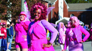 Madison Street Festival: The day starts with a parade!