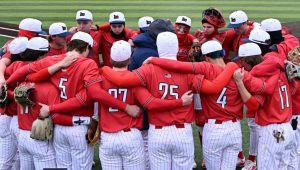 Bob Jones gets pinch-hit walkoff; James Clemens extends streak