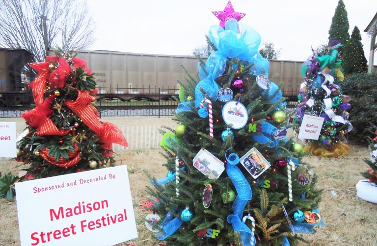 Decorate a tree, watch parade downtown The Madison Record The