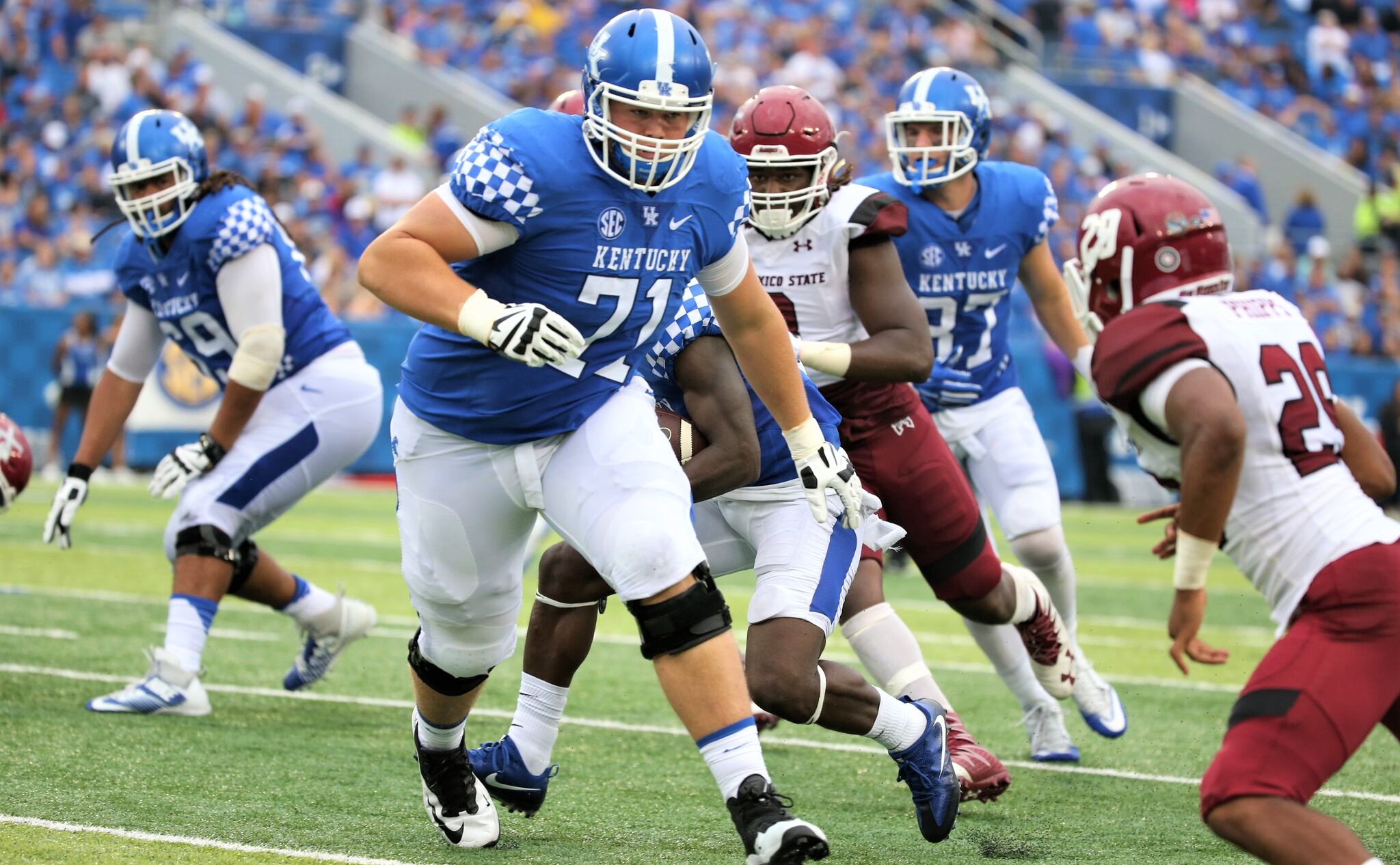 Logan Stenberg starts with Kentucky offense - The Madison Record | The ...