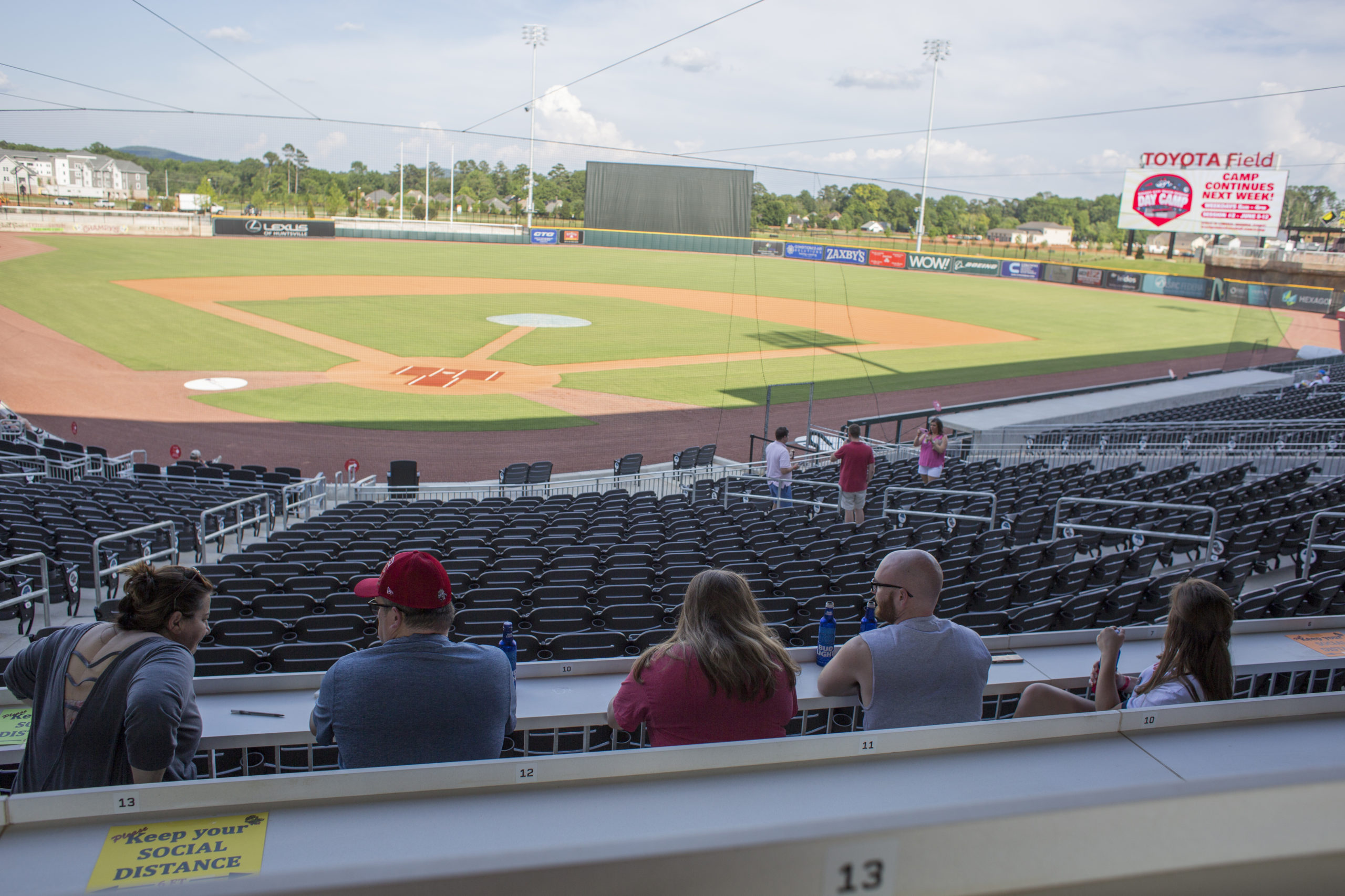 Bride Pulls Off Surprise Wedding at Rocket City Trash Pandas Stadium – All  Things Madison